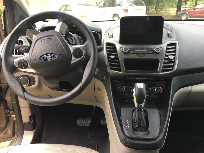 USED: 2019 Ford Transit Connect: The Minivan You Didn't Know Existed 3 2019 Ford Transit Connect Dash