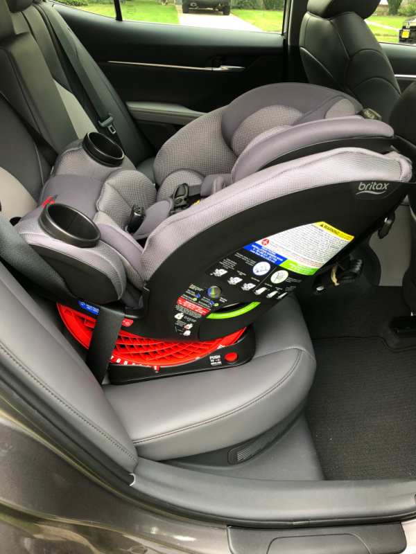 USED 2020 Toyota Camry XLE Hybrid: Safe, Fun and Cost-efficient 4-door Sedan 6 The 2020 Toyota Camry Hybrid Xle Is A Safe, Fun-To-Drive, Cost-Efficient Hybrid 4-Door Sedan For Small Families And Everyone In Between. With Britax One4Life Car Seat Installed