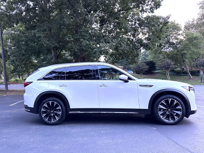 The Best 3-row SUVs Under $40,000 for Back To School Carpools, Family Travel and Daily Driving 11 Hybrid Suvs 3-Row Suvs