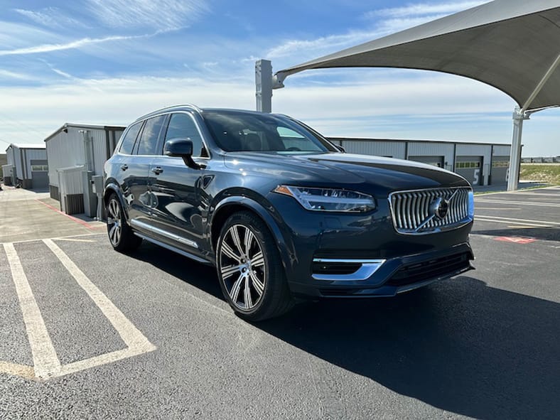 Green and Spacious: The Best 7-Seater Hybrid SUVs, From Luxury To Affordable 11 Hybrid Suvs 3-Row Suvs