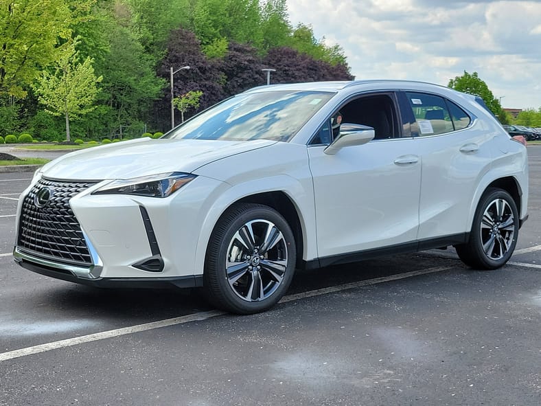 The Lexus SUV Lineup Is All New. What You Need to Know, And How To Find Your Perfect Fit 3 2025-Lexus-Ux