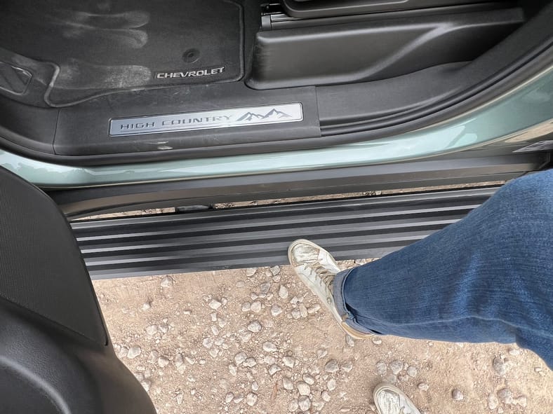 13 Reasons the 2024 Chevrolet Suburban Is a Family Favorite - And 5 Caveats to Consider 9 Automatic Running Boards Are A Beautiful Thing