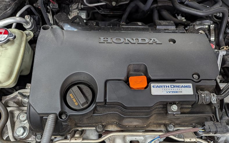 The Cost of an Oil Change Is a Lot Less If You Do It Yourself. Here's What You Need to Know 11 Oil Changes Diy Car Maintenance
