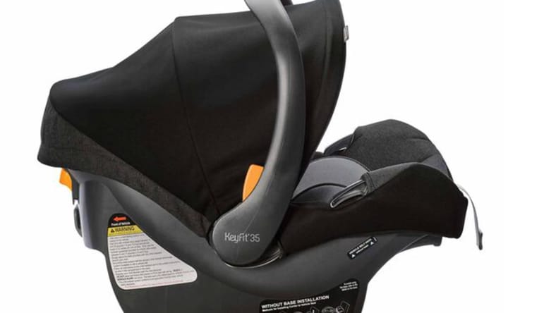 The Ultimate Guide to Baseless Car Seats: 7 Great Choices for Traveling Moms 2 The Chicco Keyfit Car Seat.
