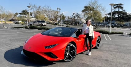 A Supercar to Remind Us of the Joy of Driving: 2022 Lamborghini Huracan EVO RWD Spyder 9 A Girls Guide To Cars | A Supercar To Remind Us Of The Joy Of Driving: 2022 Lamborghini Huracan Evo Rwd Spyder - Featured 1