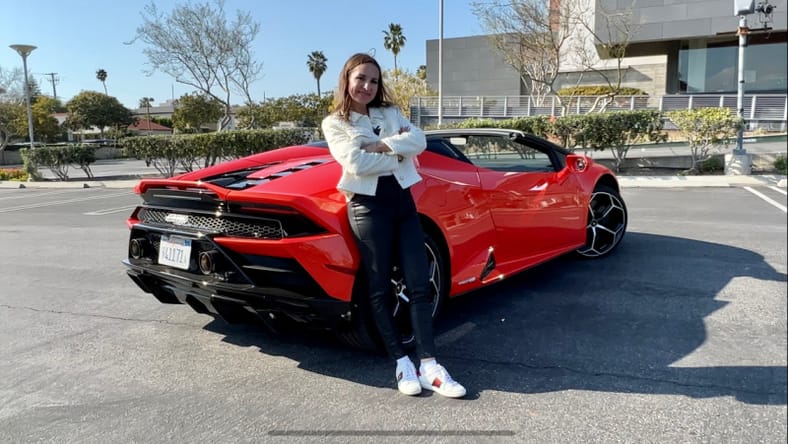 7 Sexy Sports Cars to Fulfill Your Need for Speed 2 Lamborghini Huracan