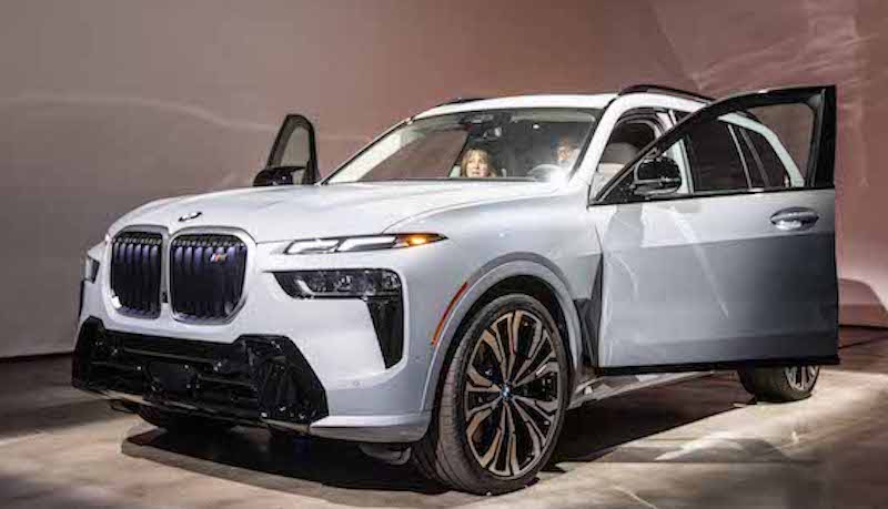 7 Wonderful 7 Passenger Luxury SUVS, At Home, at School - Or Neiman Marcus 4 I Got A Personal Tour Of The New Bmw X7 With Design Director Domagoj Dukec