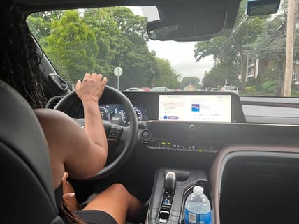 'Tis the Season! The Best Cars for Your Summer Road Trip 4 Best Cars For Road Trips