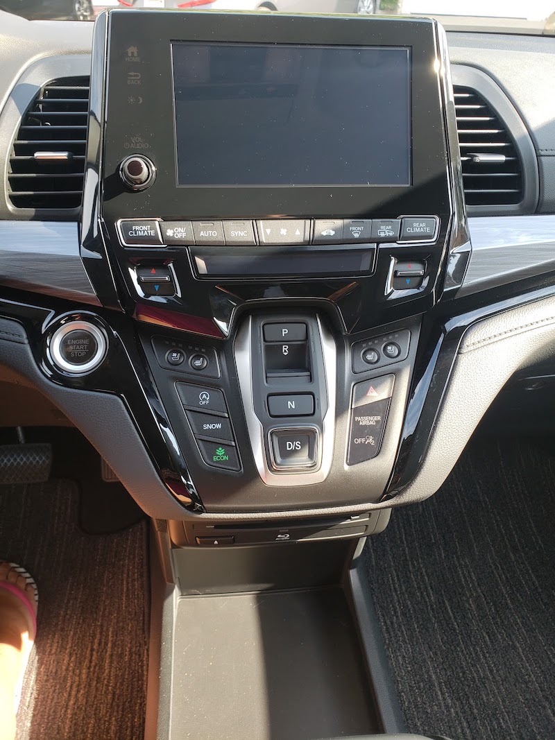 2021 Honda Odyssey Minivan: A Family-Friendly Bubble of Comfort, Convenience and Safety 5 Honda Odyssey