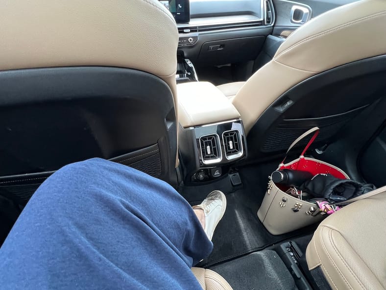 2024 Kia Sorento X-Pro Review: Modern Style and Great Comfort in a Family SUV 10 Rear Leg Room In The Kia Sorento X-Pro