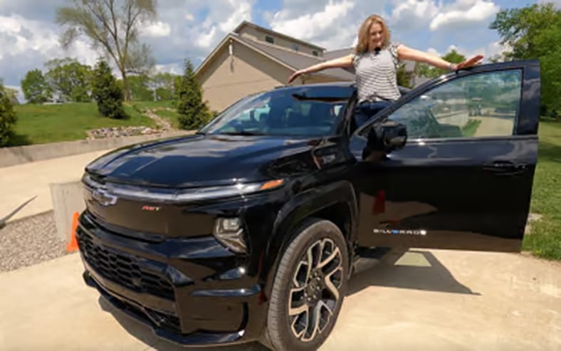 Electric Cars for Single Moms: Pros, Cons and What to Consider in EVs 6 Electric Cars Ev Purchase