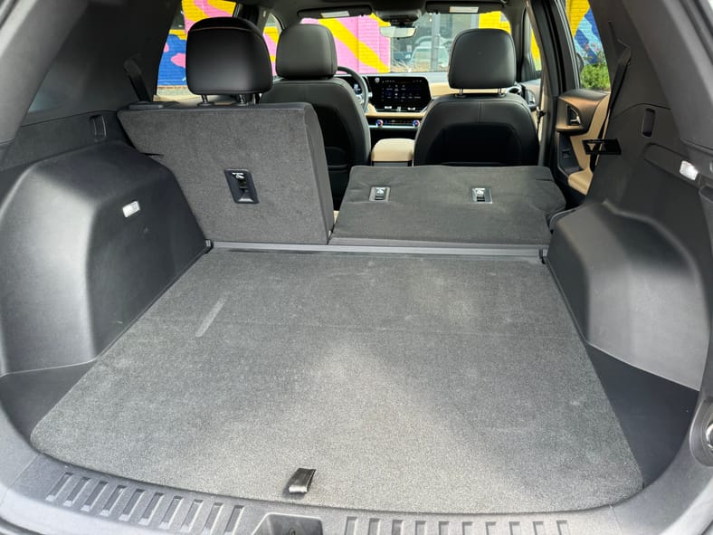 2025 Chevrolet Equinox First Drive: This Sensible SUV Is Now Sportier And More Tech-Filled 9 The Cargo Area 2025 Chevrolet Equinox