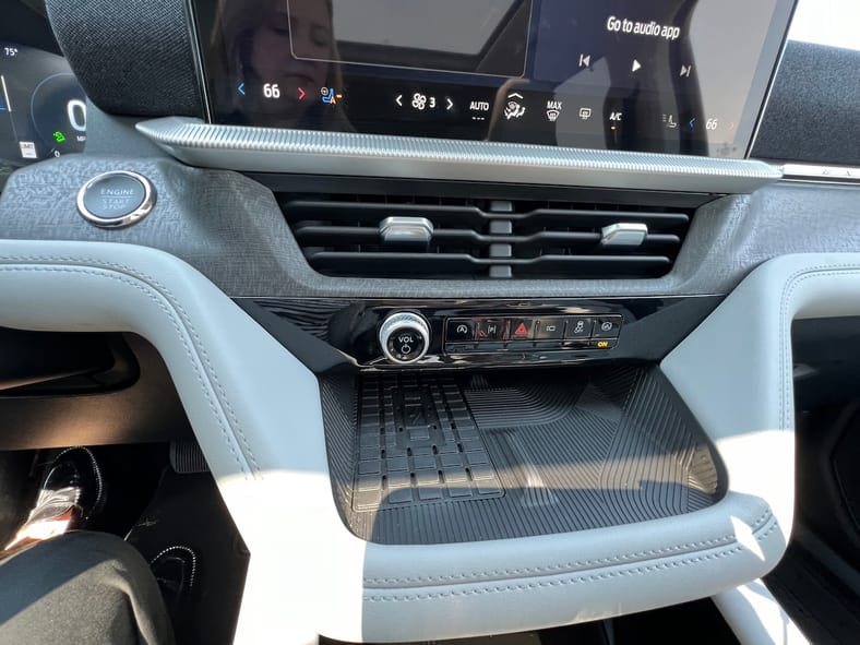 2025 Ford Explorer First Drive: This Empowering Family SUV Was Re-Styled for the Digital Age. Here's What You Need to See 5 The 'Drop Zone' In The 2025 Ford Explorer
