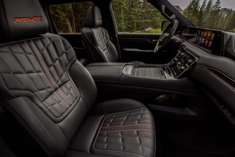 The 2025 Nissan Armada Is Plush and Luxury Filled. How Is it Different From the Infiniti QX80? 6 The Front Cabin In The 2025 Nissan Armada