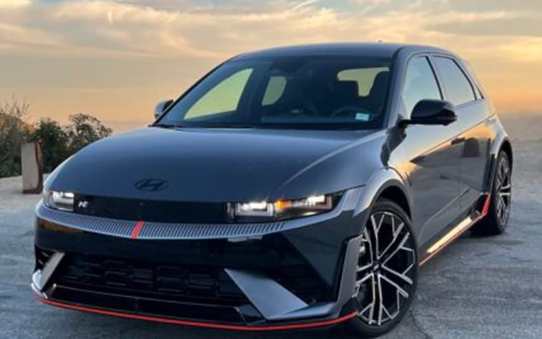 Electric Cars for Single Moms: Pros, Cons and What to Consider in EVs 10 Electric Cars Ev Purchase