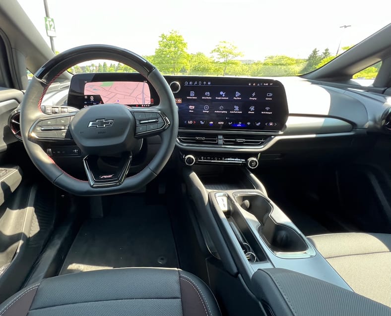 2024 Chevrolet Equinox EV First Drive: There’s A Lot to Love In This Compact Electric SUV 4 The Multimedia System In The Chevrolet Equinox Ev