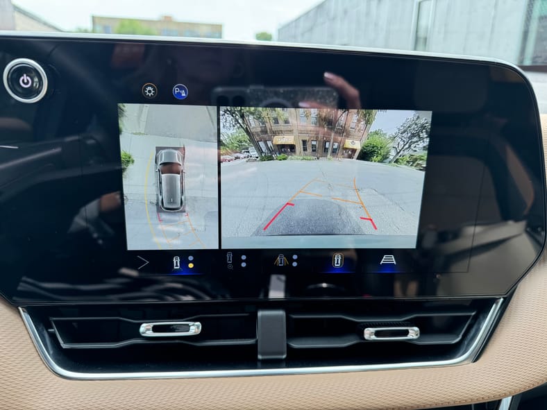 2025 Chevrolet Equinox First Drive: This Sensible SUV Is Now Sportier And More Tech-Filled 8 The Hd Rear View Camera In The 2025 Chevrolet Equinox