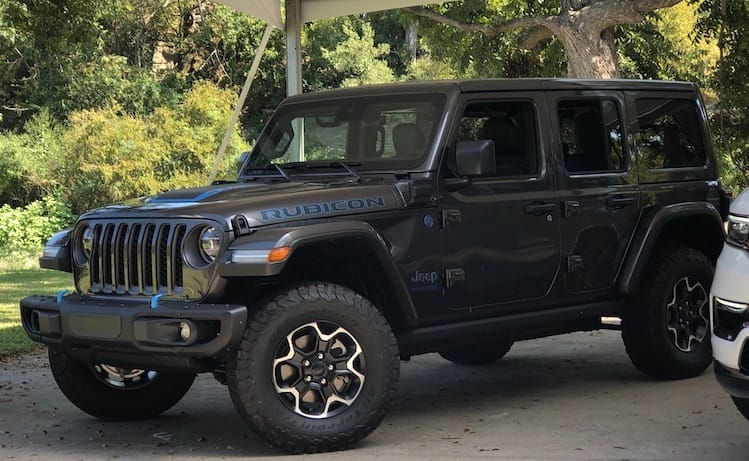 These Are The Best Plug-in Hybrid SUVs Under $44,000 14 Jeep Wrangler 4Xe Best Phev Suvs