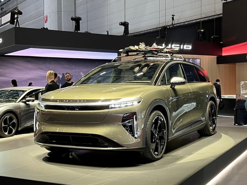 These Luxury Car Features Will Change How You Drive 6 The Lucid Gravity Luxury Car