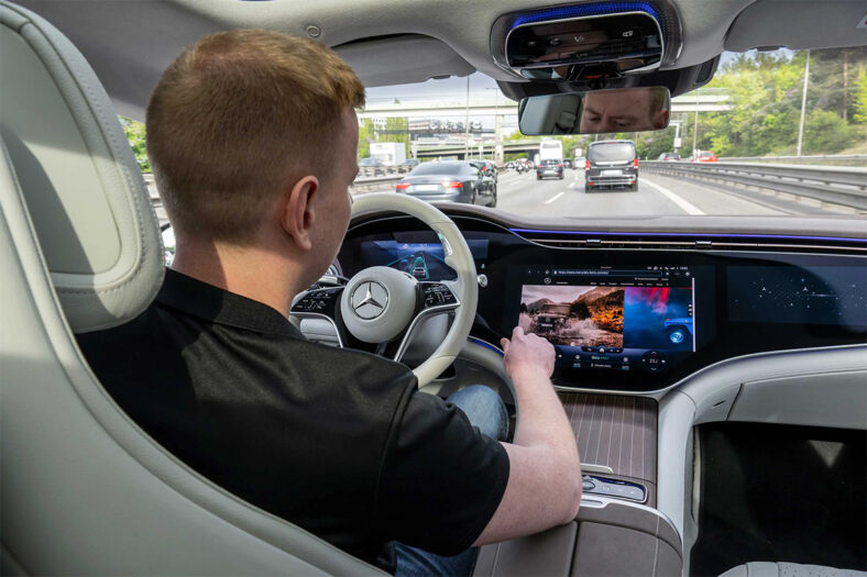 Super Cruise, Blue Cruise and More: Hands-Free Driving Systems Mean More Safety, Less Stress On the Road 9 Hands Free Technology Self Driving Cars