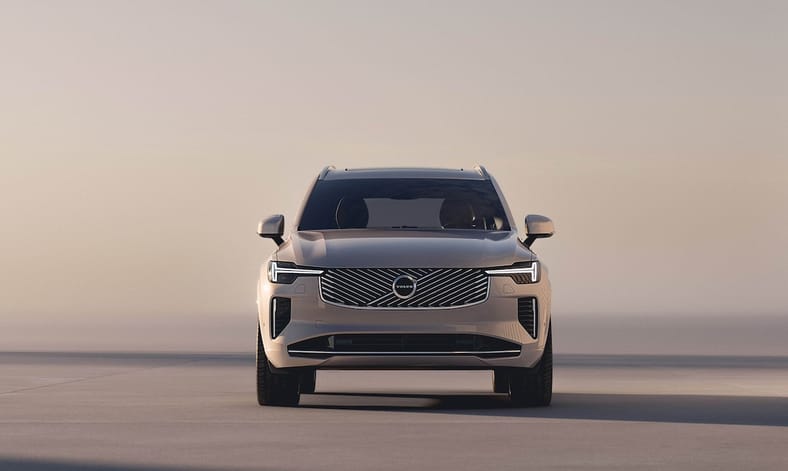 The 2025 Volvo XC90 Has a Modern New Face, Tech Upgrades and Posh Finishes 7 The New 2025.5 Volvo Xc90