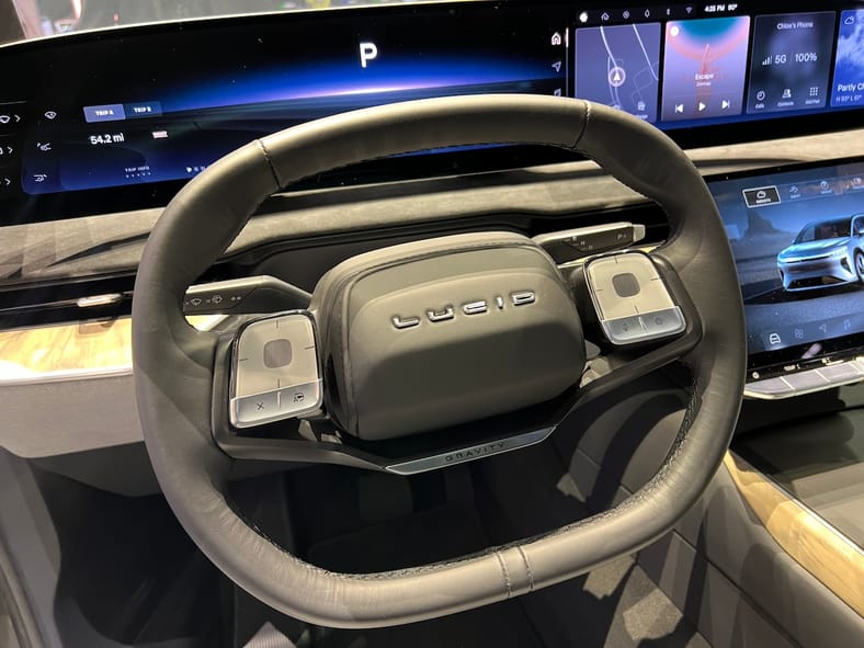 These Luxury Car Features Will Change How You Drive 5 Lucid Gravity Luxury Car