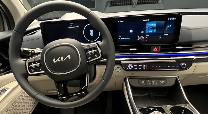 Why We Are SOOOO Excited About the 2025 Kia Carnival—Now Also With a Hybrid Option 6 Front Seat 2025 Kia Carnival