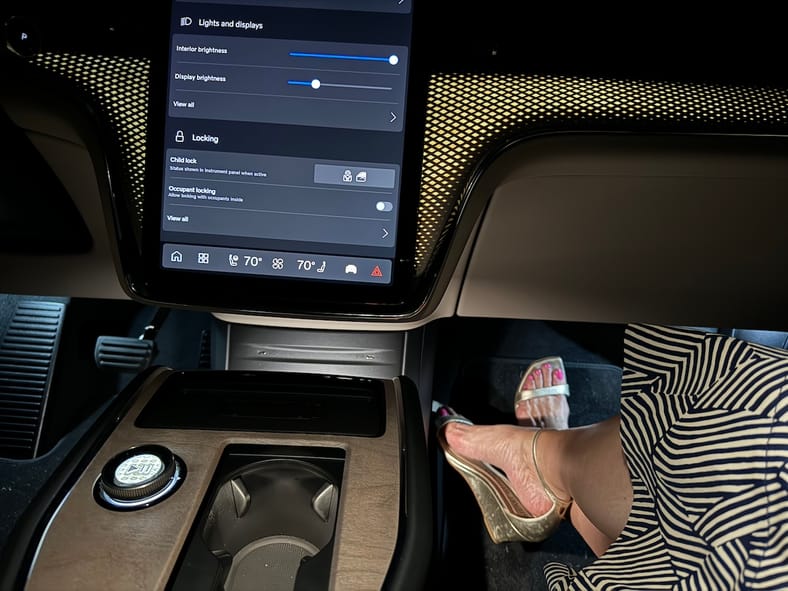 2025 Volvo EX90 First Drive: The All Electric 3-Row SUV You’ve Been Waiting For 4 Wood Veneer Trim Is Backlit For Night Driving In The Volvo Ex90