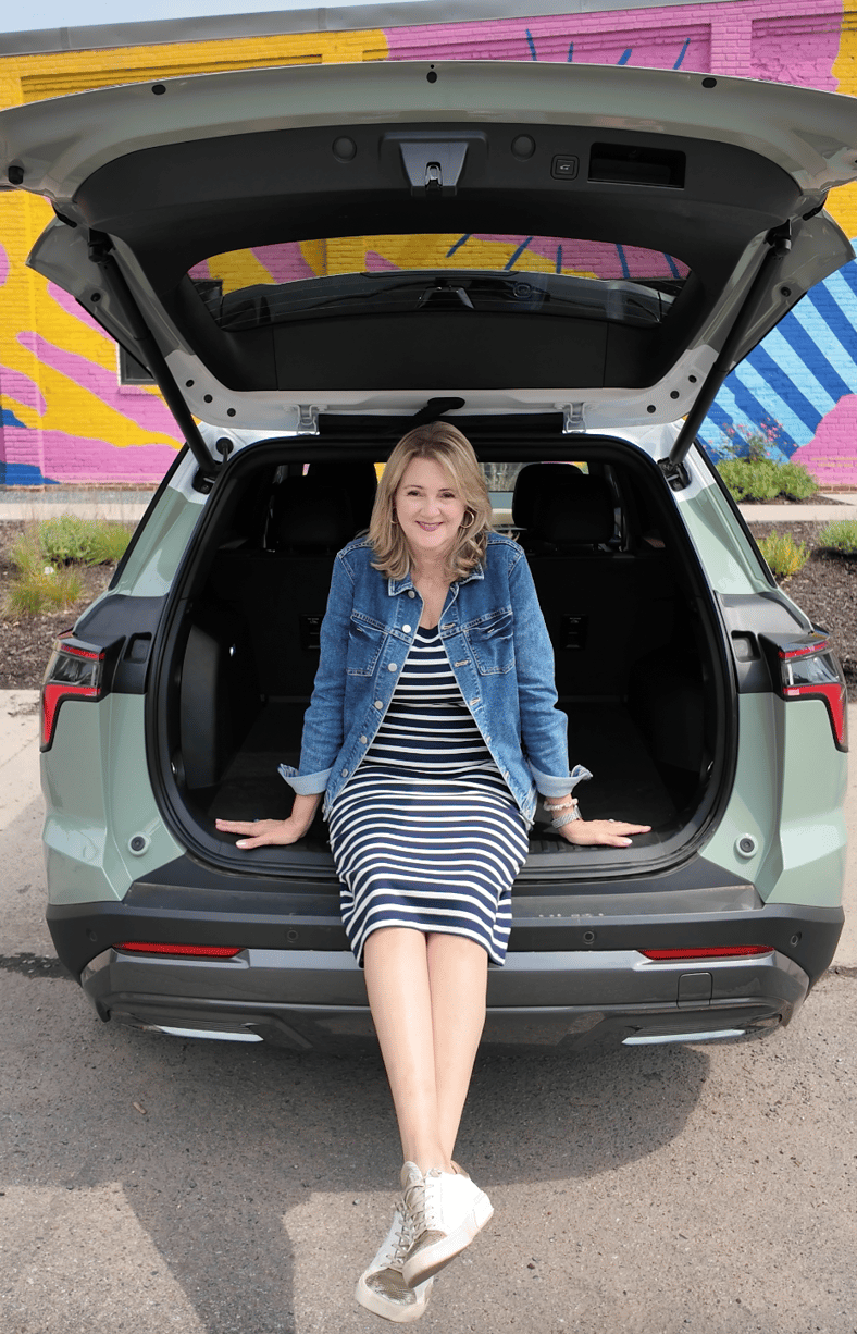 2025 Chevrolet Equinox First Drive: This Sensible SUV Is Now Sportier And More Tech-Filled 4 Scotty Reiss 2025 Chevrolet Equinox Activ Liftgate
