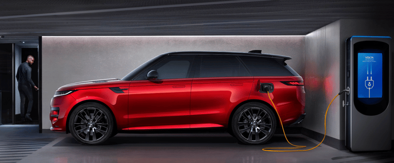 Planning to Rush a Sorority This Fall? Your Car May be the Ultimate Sorority Rush Outfit 10 2023 Range Rover Sport Perfect For Sorority Rush