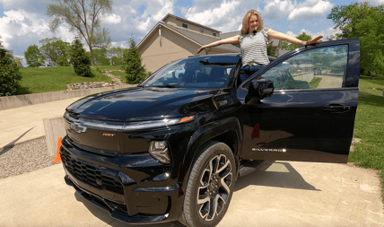 The Chevrolet Silverado EV May Be the Most Incredible Pickup Truck Ever 3 Ta-Da! The Chevy Silverado Ev