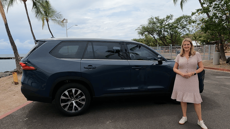2024 Toyota Grand Highlander First Drive: A Roomy, Luxe 3-row SUV That’s Easy on Gas 2 Toyota Grand Highlander And Scotty Reiss